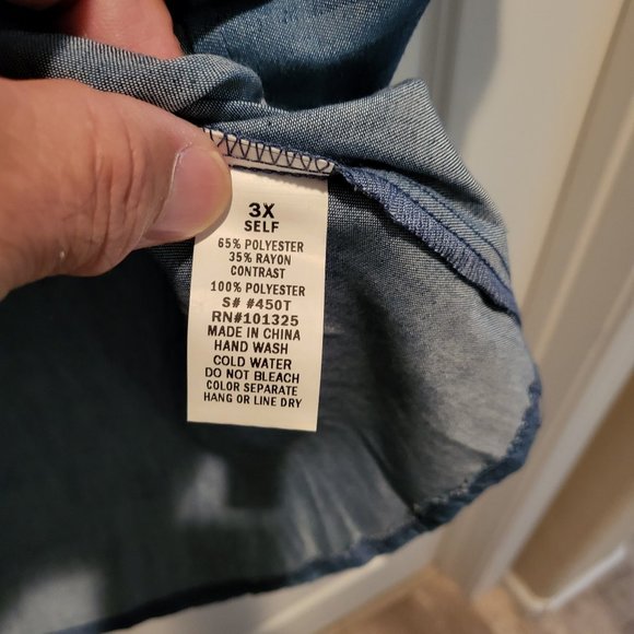 Fabiola Brand Denim Blouse - Picture 5 of 5